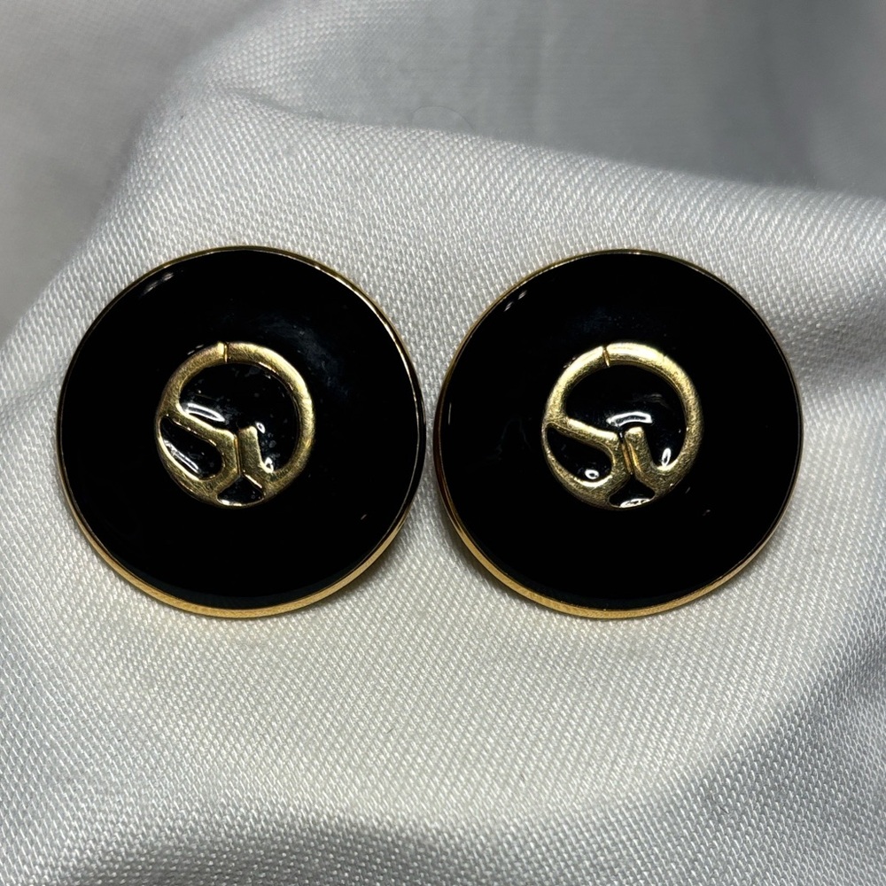 St. John 1990s Black Enamel and Gold Round Clip Earrings